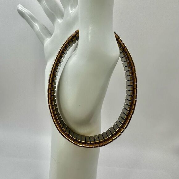 Spiedel gold tone expansion stretchy bracelet - Picture 6 of 9